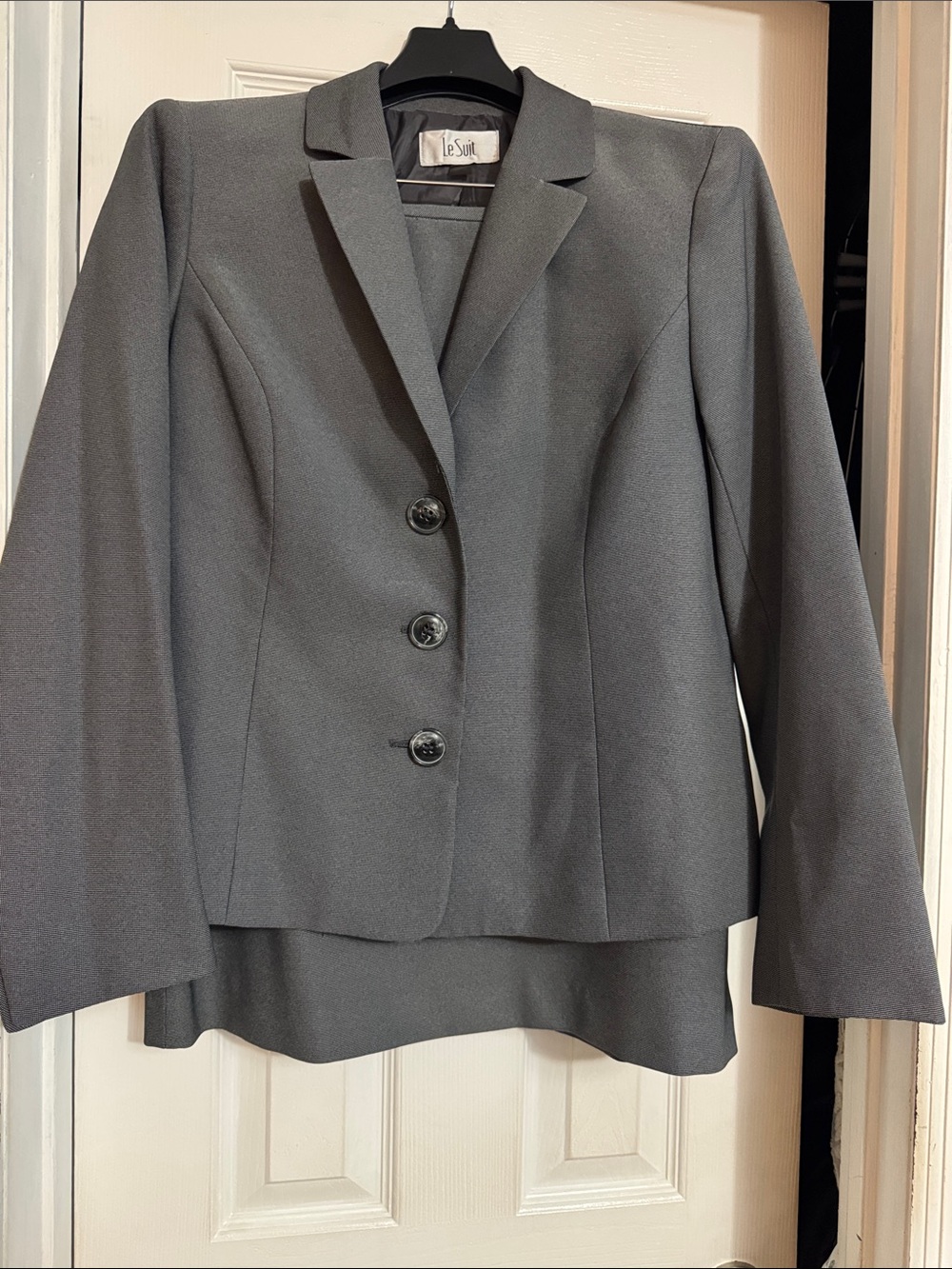 Le Suit Women's Charcoal Tailored Blazer & Skirt Suit